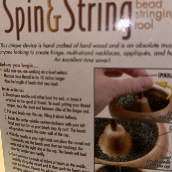 A fun and simple way to string seed beads for jewel... - Picture 2 of 7